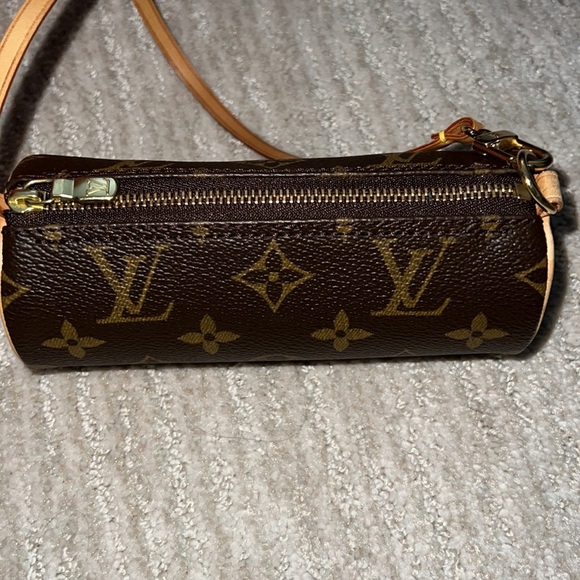 Authentic Louis Vuitton long round pouch papillon shoulder bag - Picture 1 of 11